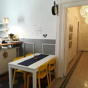 https://mirhome-guesthouse.it-romehotels.com