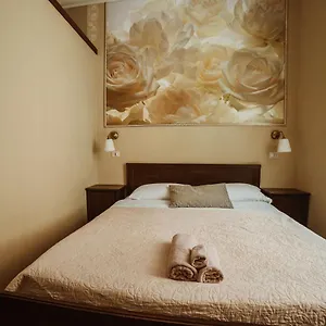 https://ronda-st-angelo-suites.it-romehotels.com