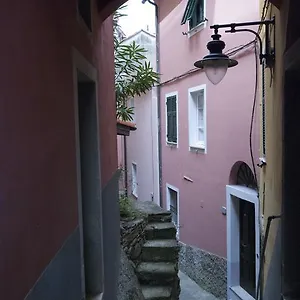 ca-de-lelio.hotelitalianriviera.com/